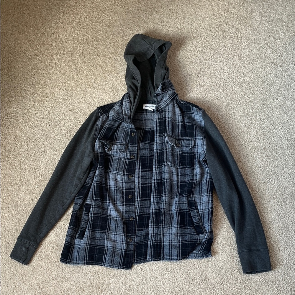Aeropostale Men’s XS Gray Flannel Shirt Jacket with Hood